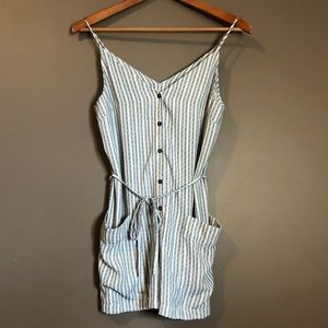 Top shop striped short button romper